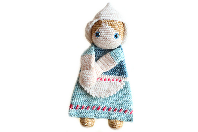 Dutch Farm Girl Ragdoll