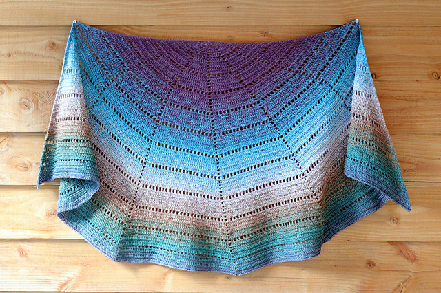 Rails Shawl