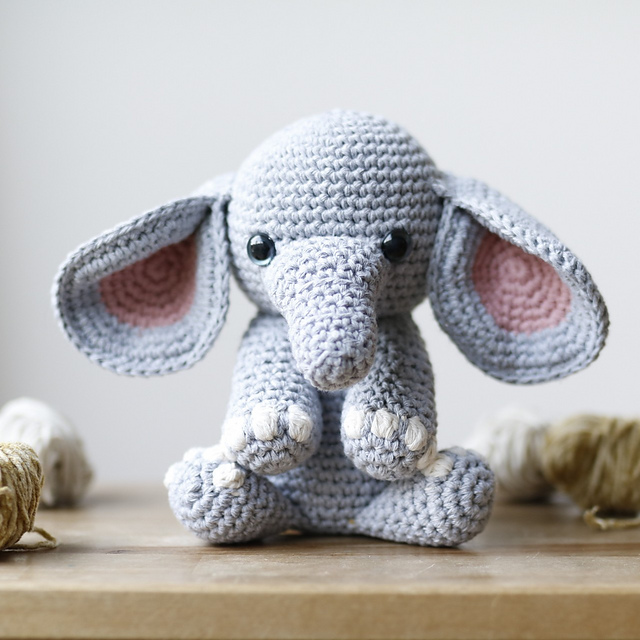 Elephant Onesiegurumi