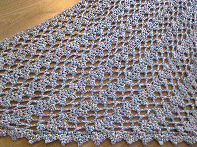 Breezy triangle shawl