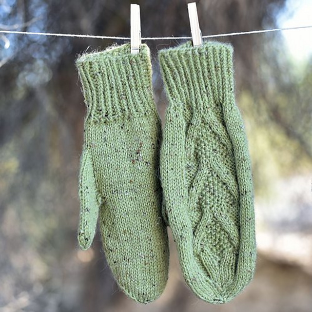 Jeannie Mittens
