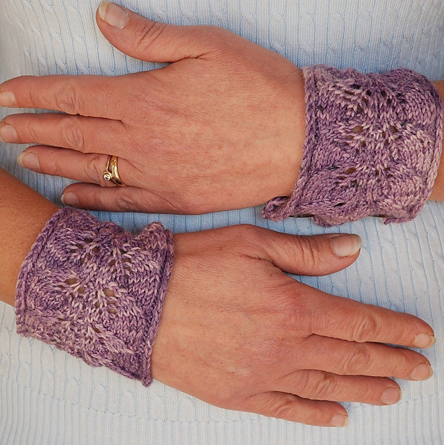 Twin Leaf Wristlets