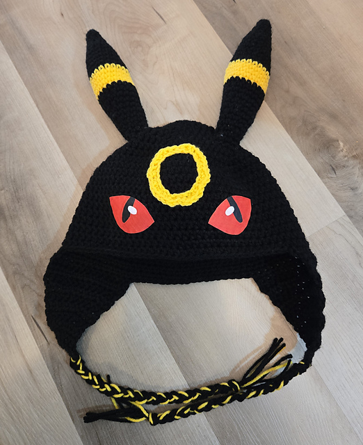 Umbreon crochet beanie