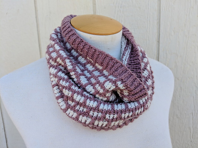 Ribbon Stitch Cowl