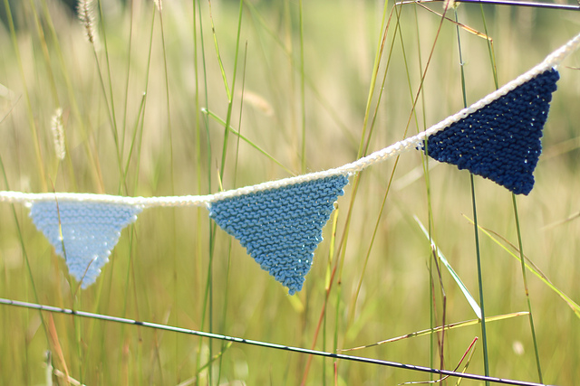 Knitted Bunting