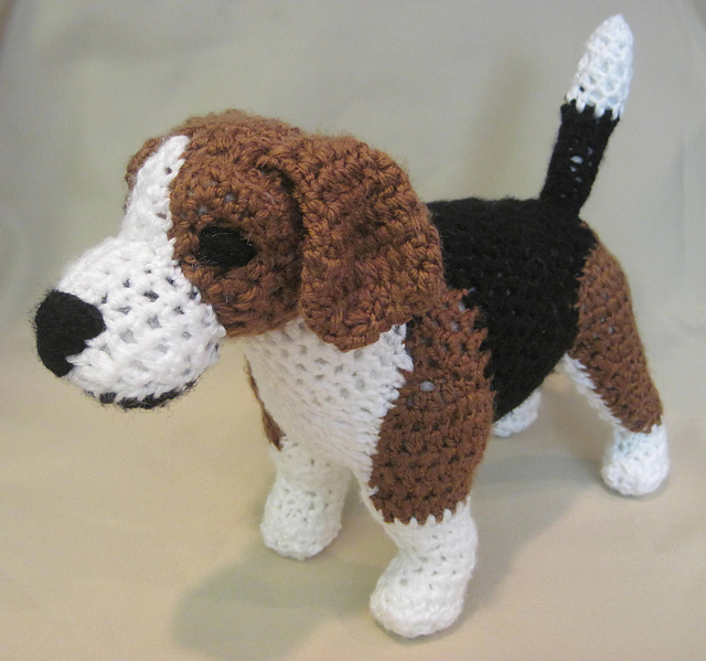 Ravelry: Beagle pattern by Christine Lucas