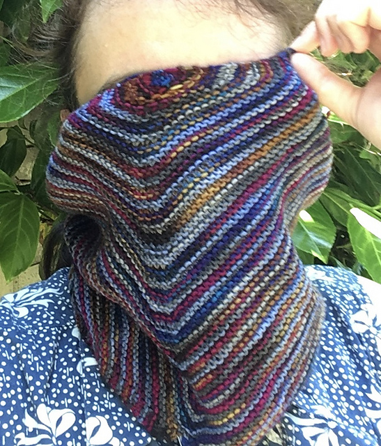 The Flat Cowl That Looks Round