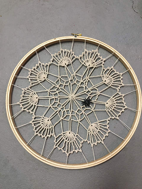 Spiders Web Doily #711