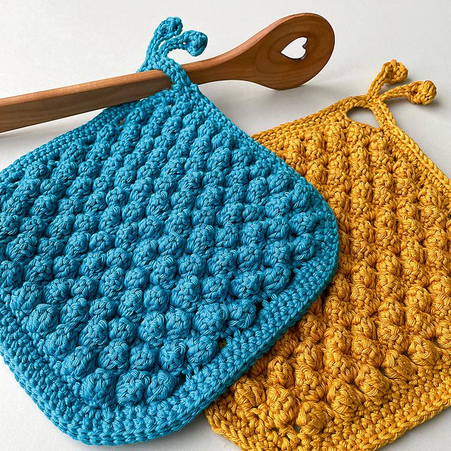 S11056 Ralph Pot holder