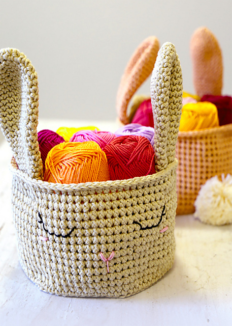 S10813 Easter basket