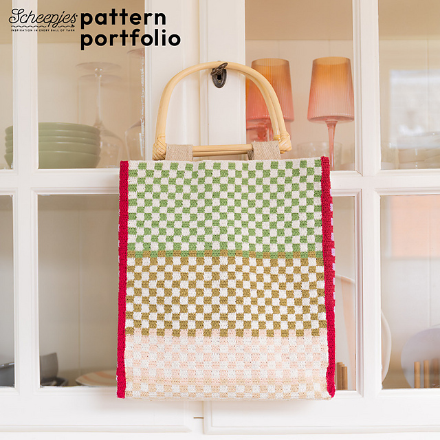 Ravelry: Check Check Bag pattern by Kwannie Cheng
