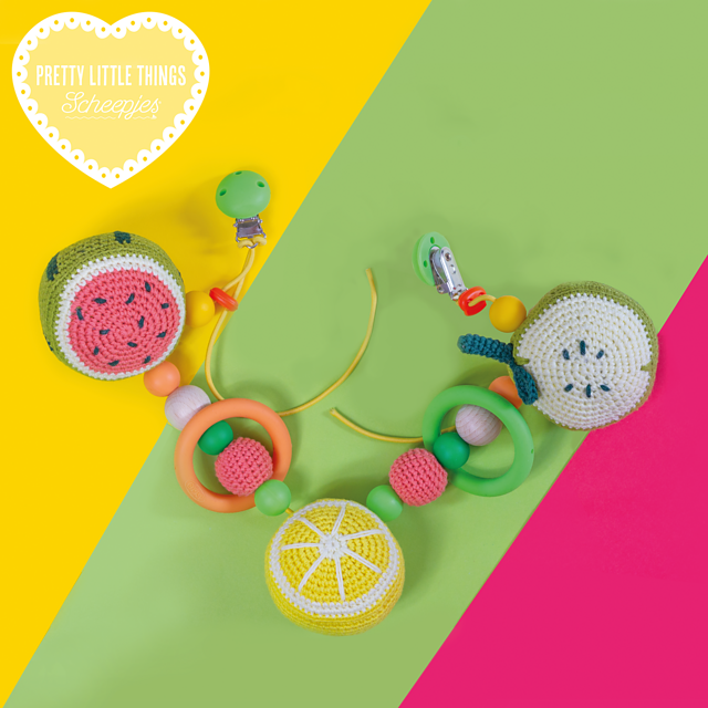 Tutti Frutti Pram Garland