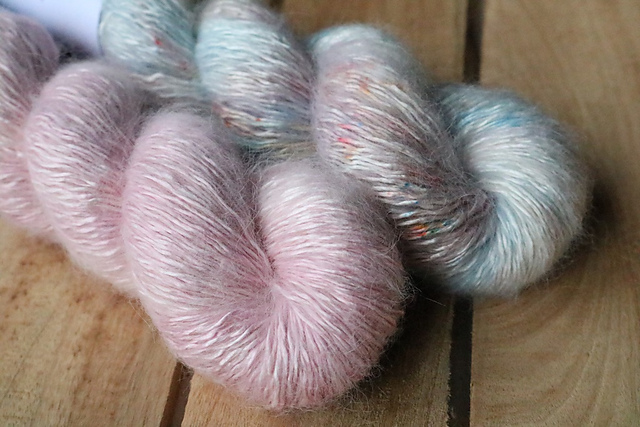 Ravelry: Schwedenrot Yarns Angel Sue