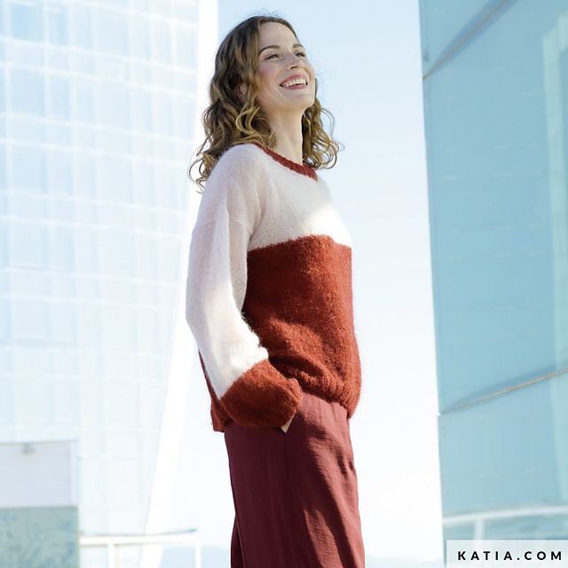 7691-9 Colorblock Round Neck Sweater