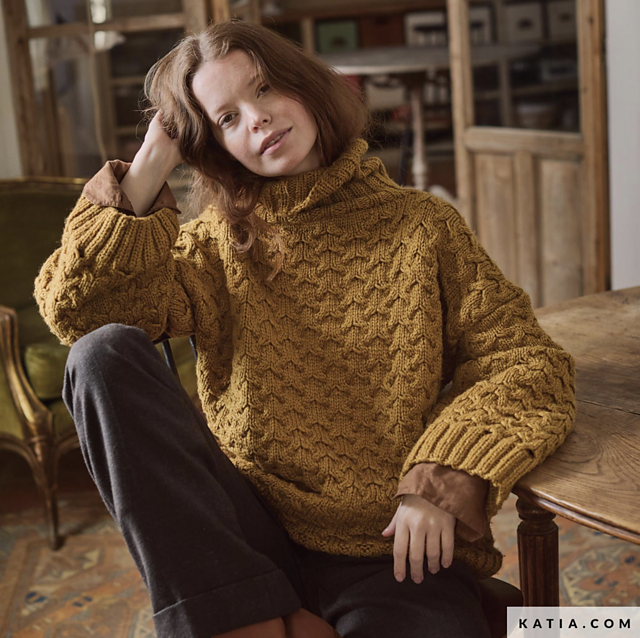 7924-1 Textured Turtleneck Sweater