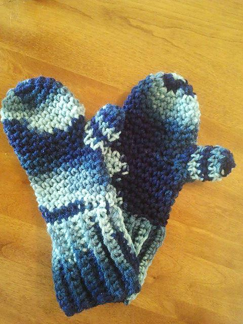 Child size mittens
