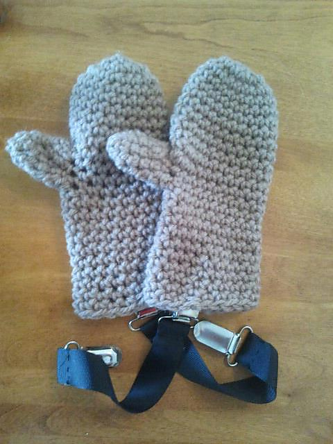 Easy child mittens