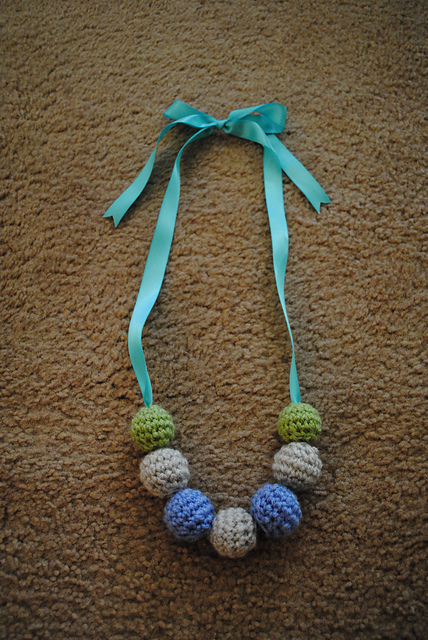 Teething/Nursing Necklace