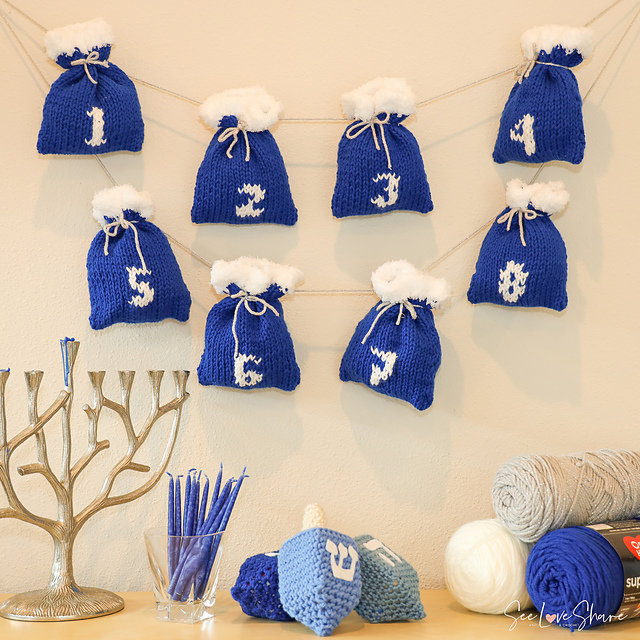 Festival of Lights Gift Pockets
