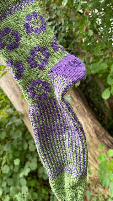 Lovely Patty Socks