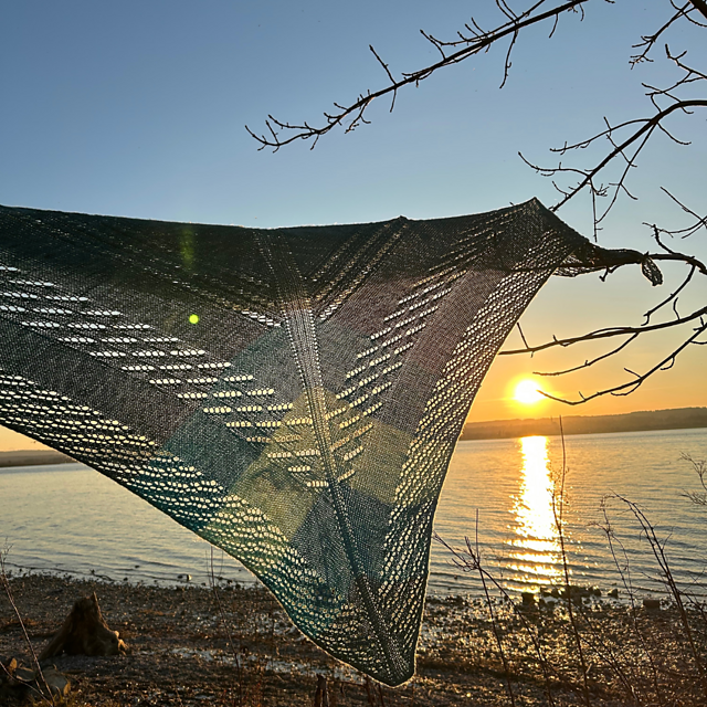 Pavo's Dance Shawl