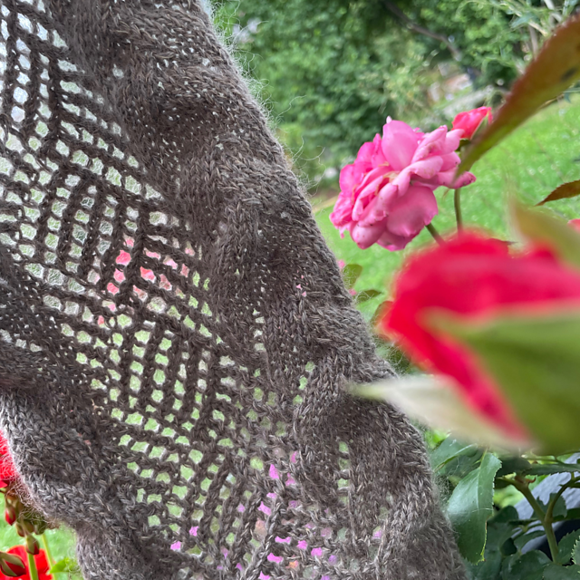 Mirwood Scarf