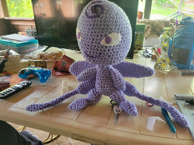 グーニーズ様オーダー Ravelry: Nooroo - Miraculous Ladybug pattern by Ash Frost