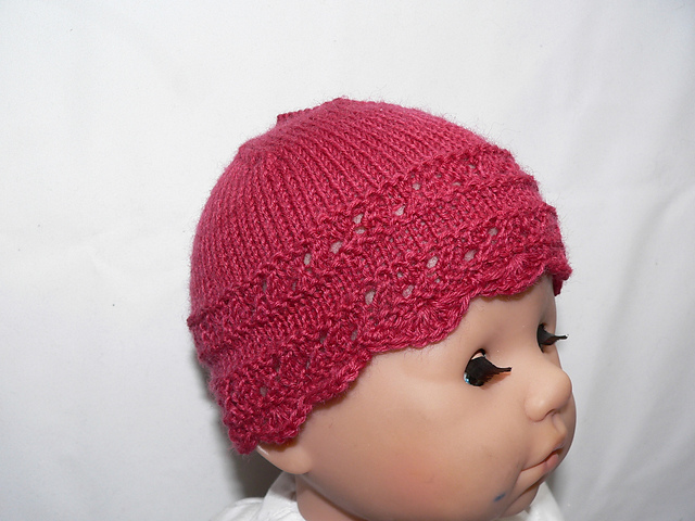 Cute preemie/baby hat