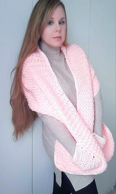 Natural Beauty Pocket Shawl