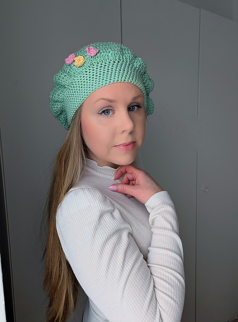 Pastel Flower Beret