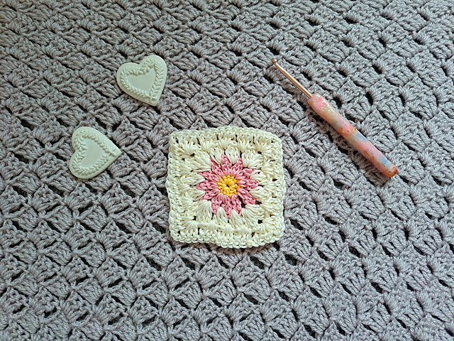 Flower Granny Square
