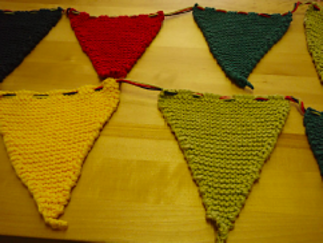 Summer bunting pattern