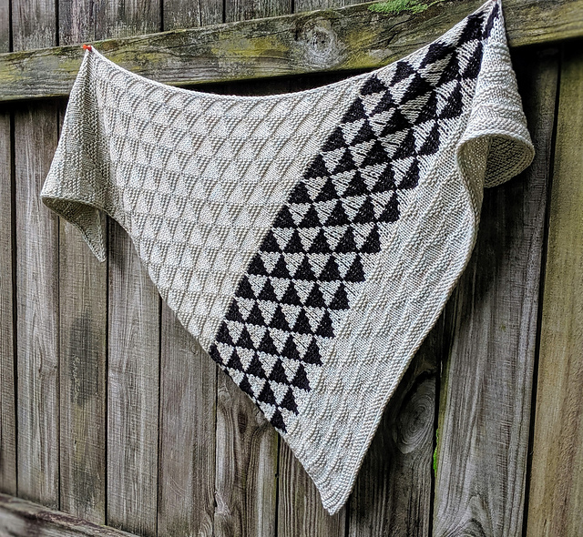 Line Up Shawl
