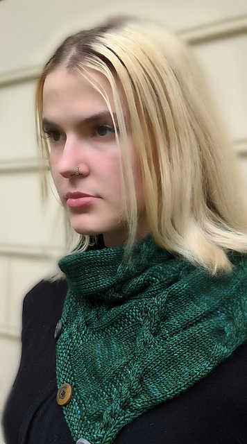 Lilac Cowl