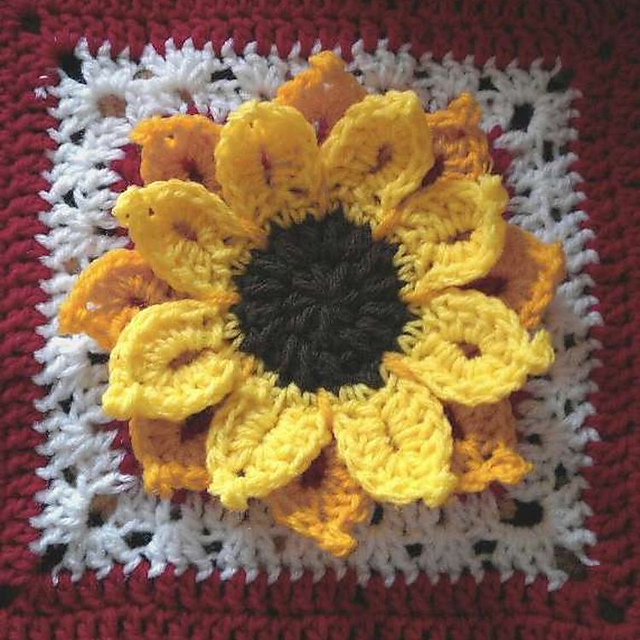 12" Sunflower Afghan block
