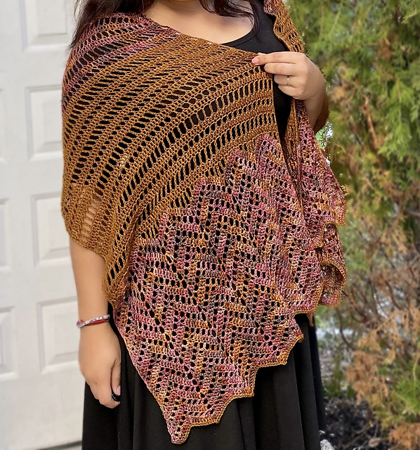 The Autumn Stroll Wrap