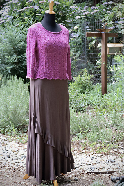 Rhodoria Pullover