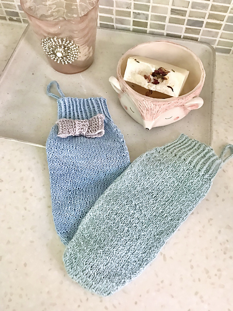 Wondrous Wash Mitt
