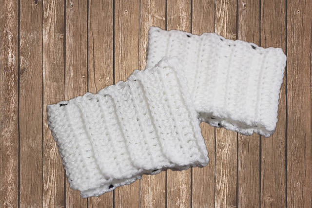 Easiest Crochet Boot Cuffs Ever