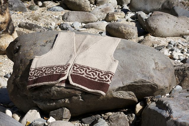Alskog Stone Links