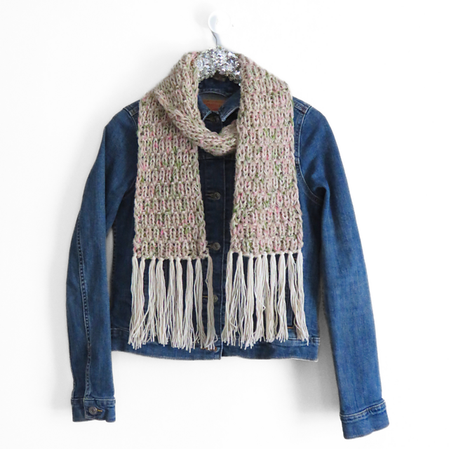 Cheery Holiday Scarf