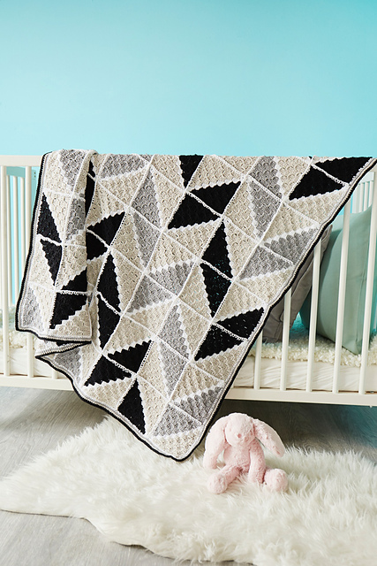 Geo Mono Blanket