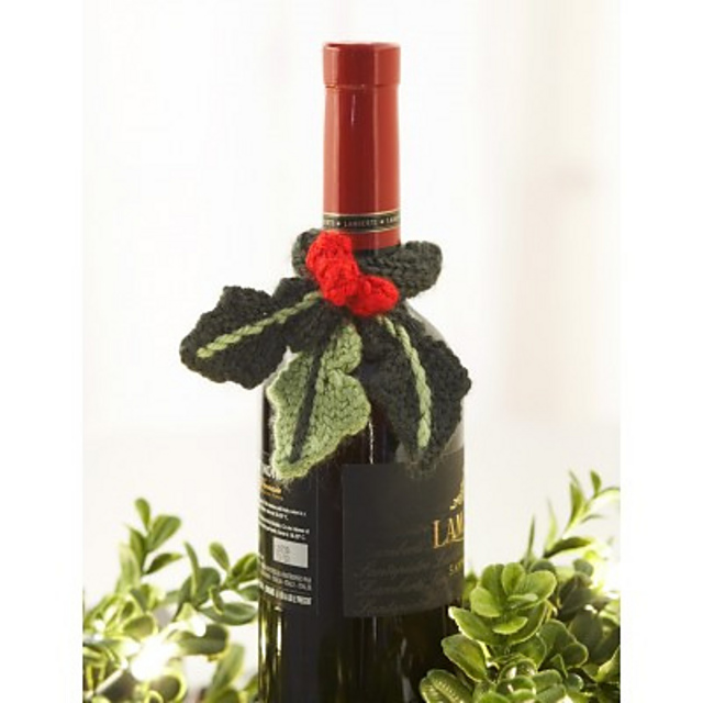 Holly Wine Topper