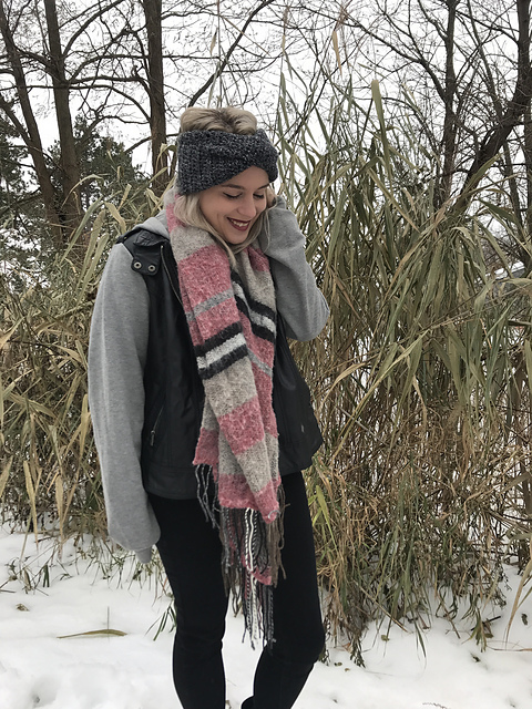 The Hopeless Wanderer Earwarmer