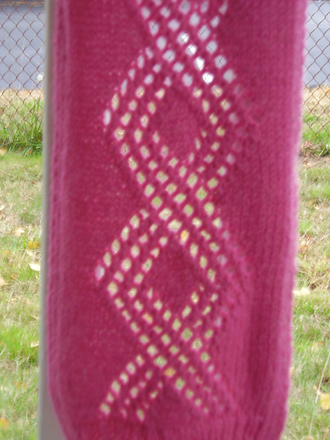 N024 Lacey Scarves