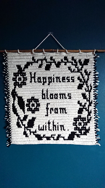 Happiness Blooms Quote Wreath Tapestry/Pillow