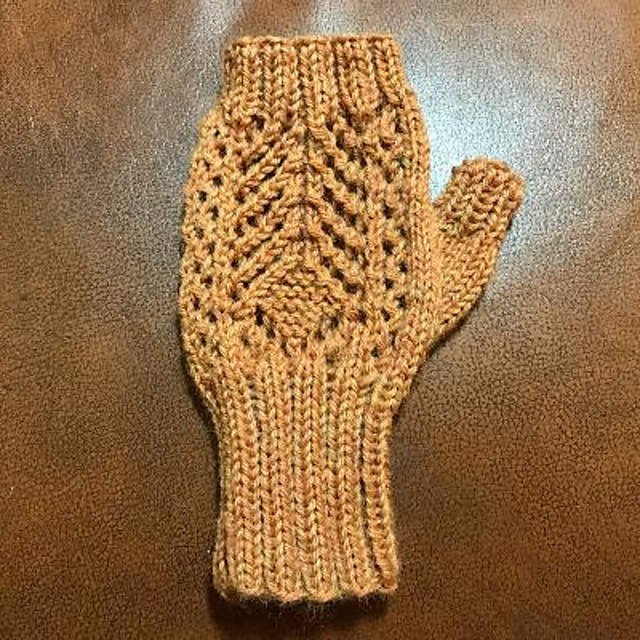 Warm Cider Fingerless Mitts