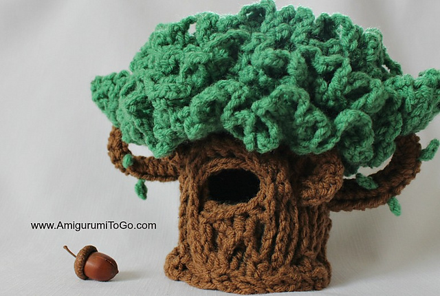 Lil' Oak Hiding Tree