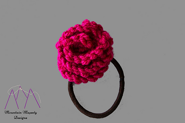 Dainty Flower Hair Tie