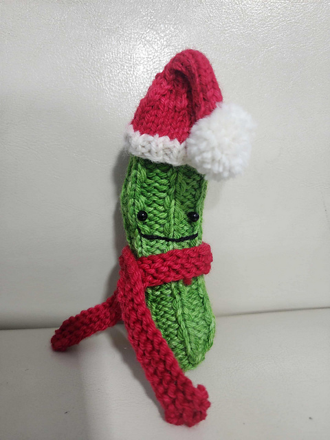 Three Crows Fiber Knitted Pickle Ornament